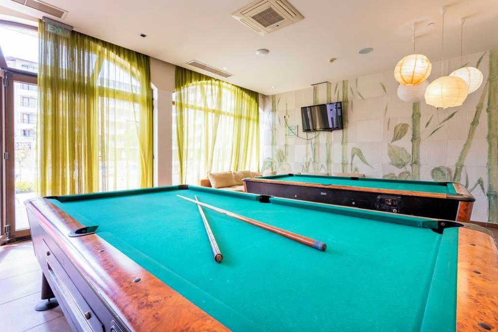 Holiday Apartcomplex Royal Sun Pantai Sunny Bagian luar foto