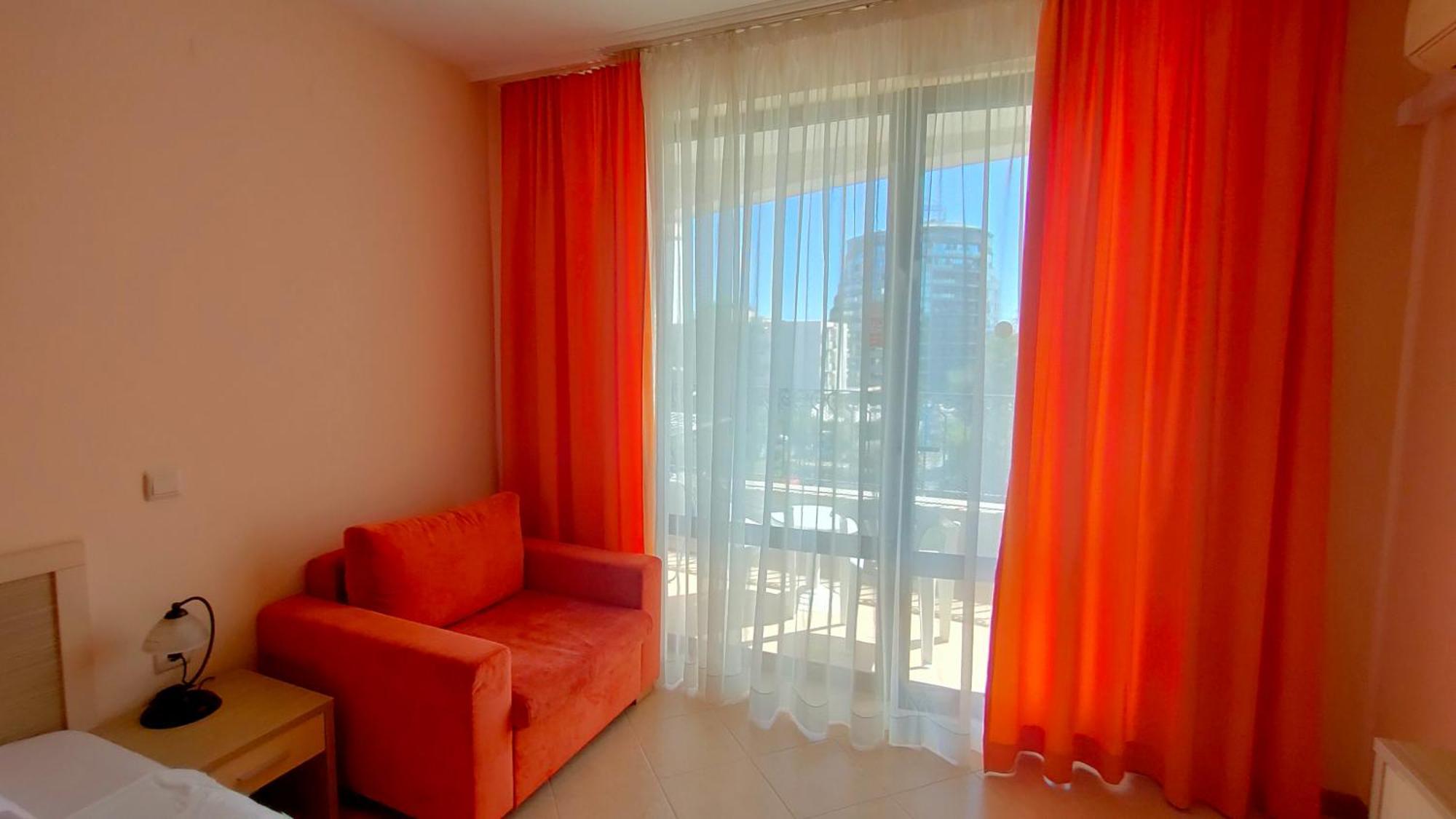 Holiday Apartcomplex Royal Sun Pantai Sunny Bagian luar foto